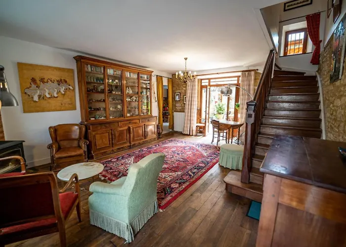 Maison Des Papillons بيت للعطل Daglan